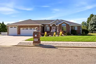 5945 S 1050 E, South Ogden, UT 84405 - Photo 1