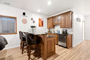 5945 S 1050 E, South Ogden, UT 84405 - Photo 28