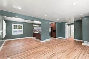 2732 S Grandview Cir E, Salt Lake City, UT 84106 - Photo 12