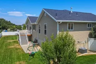 443 Meadow Ln, Providence, UT 84332 - Photo 16