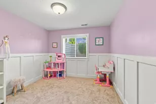 443 Meadow Ln, Providence, UT 84332 - Photo 8