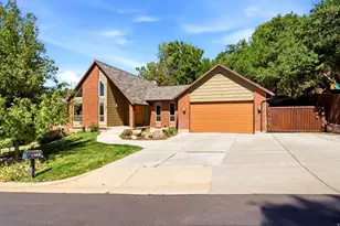 2762 E 6425 S, Uintah, UT 84403 - Photo 1