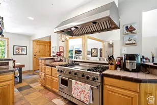 2762 E 6425 S, Uintah, UT 84403 - Photo 14