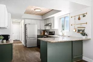 1787 E 7775 S, South Weber, UT 84405 - Photo 6