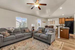 6571 S Azimuth Ct, West Valley, UT 84081 - Photo 12