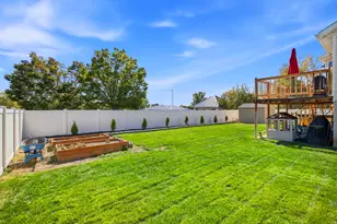 2589 W 1475 N, Layton, UT 84041 - Photo 30