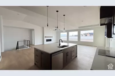 564 E Matthews Cir #129, Grantsville, UT 84029 - Photo 16