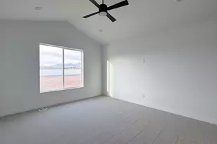 564 E Matthews Cir, Grantsville, UT 84029 - Photo 18