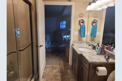 917 S Main St #D, Layton, UT 84041 - Photo 8