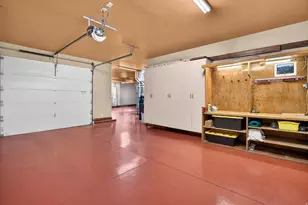 1007 N Sunset Dr W, Washington, UT 84780 - Photo 48