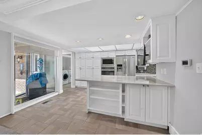 885 E Three Fountains Dr #214, Salt Lake City, UT 84107 - Photo 16