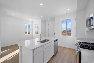 1338 E 1670 N #820, Payson, UT 84651 - Photo 6