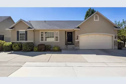 1689 W Cadbury Ln S, Springville, UT 84663 - Photo 2