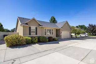 1689 W Cadbury Ln S, Springville, UT 84663 - Photo 2