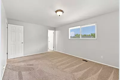29 E 1700 N, Orem, UT 84057 - Photo 18