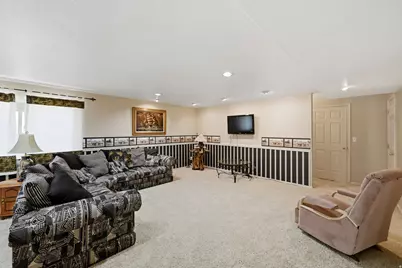 4188 S 2400 W, Roy, UT 84067 - Photo 22