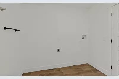 2120 E 11270 S, Sandy, UT 84092 - Photo 34