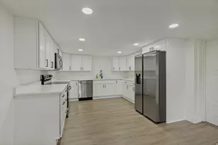 2120 E 11270 S, Sandy, UT 84092 - Photo 40