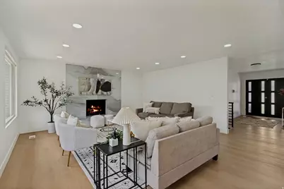 2120 E 11270 S, Sandy, UT 84092 - Photo 4