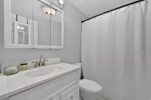 682 W 2300 N, Harrisville, UT 84414 - Photo 12