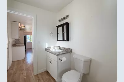 2255 Sorrento Dr, Woods Cross, UT 84087 - Photo 10