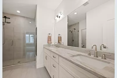 4934 S Beverly Ct E, Holladay, UT 84117 - Photo 16