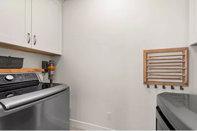 4934 S Beverly Ct E, Holladay, UT 84117 - Photo 20