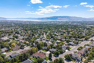 718 N Murdock Dr E, Pleasant Grove, UT 84062 - Photo 38