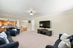 718 N Murdock Dr E, Pleasant Grove, UT 84062 - Photo 8