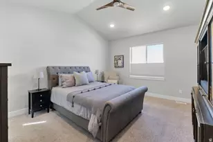 72 W Parkside Loop S, Elk Ridge, UT 84651 - Photo 12