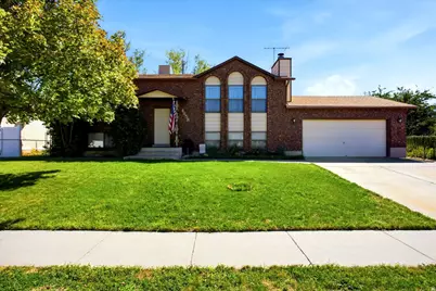 4858 S 3750 W, Roy, UT 84067 - Photo 2