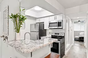 985 E Spring Crest Ct S, Midvale, UT 84047 - Photo 8