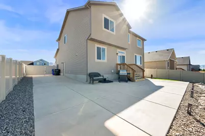 365 E 1970 N, Tooele, UT 84074 - Photo 10
