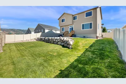 365 E 1970 N, Tooele, UT 84074 - Photo 8