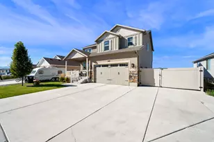 365 E 1970 N, Tooele, UT 84074 - Photo 4