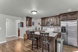 2293 E 8240 S, South Weber, UT 84405 - Photo 34