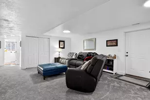 1434 W 1100 N, Farr West, UT 84404 - Photo 28