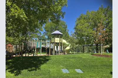 1093 W Macfarland Dr N, Salt Lake City, UT 84116 - Photo 58