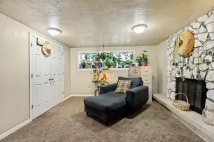 1472 E 8175 S, Sandy, UT 84093 - Photo 4