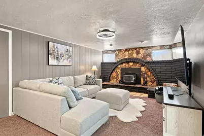 4957 W Lariat Dr S, West Valley, UT 84120 - Photo 30