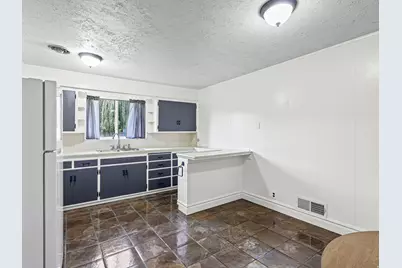 3109 W Lemay Ave, West Valley, UT 84119 - Photo 8