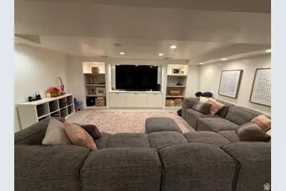 340 W Willow Ridge Cir N, Centerville, UT 84014 - Photo 22