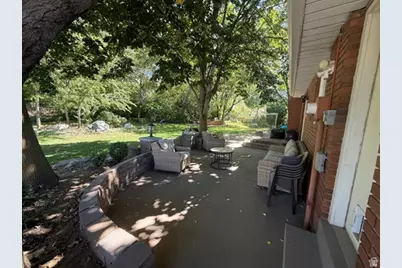 340 W Willow Ridge Cir N, Centerville, UT 84014 - Photo 32
