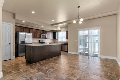 33 E 8330 S, Sandy, UT 84070 - Photo 10