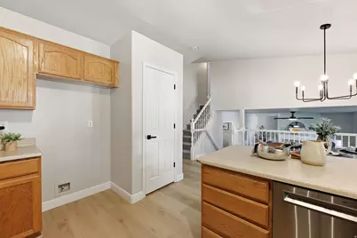 11433 S Raspberry Ct, Draper, UT 84020 - Photo 10