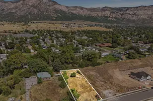 304 W 3275 N, Pleasant View, UT 84414 - Photo 4