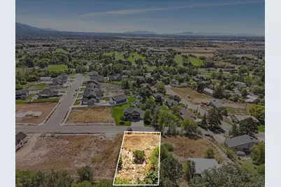 304 W 3275 N #46, Pleasant View, UT 84414 - Photo 8