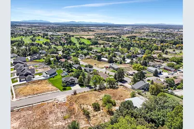 304 W 3275 N #46, Pleasant View, UT 84414 - Photo 10