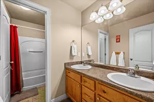 843 W 2400 N, West Bountiful, UT 84087 - Photo 24