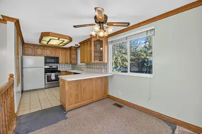 137 E 6890 S, Midvale, UT 84047 - Photo 8